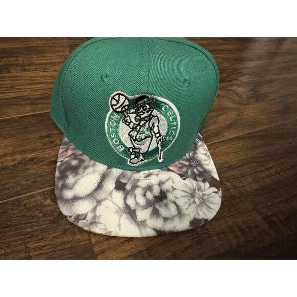 Mitchell and Ness NBA Boston Celtics Snapback Hat Custom Brim : Grey Flowers - Picture 1 of 8